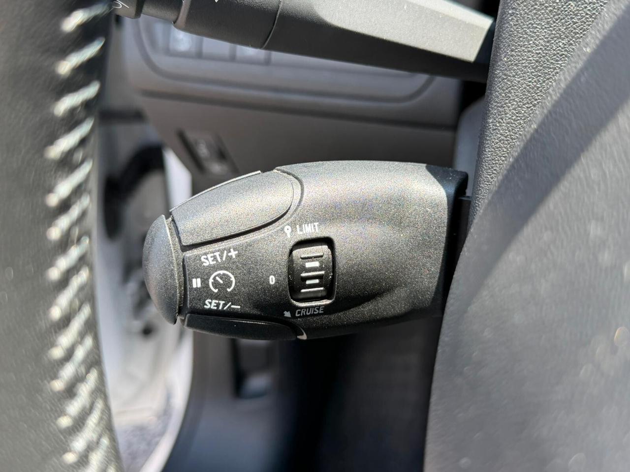 Peugeot 208 1.2 Benzina 2018