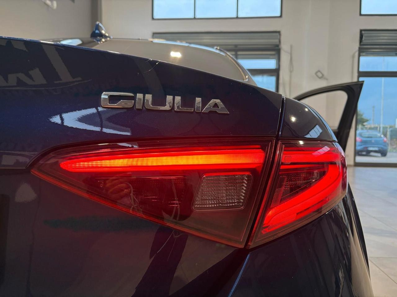 Alfa Romeo Giulia 2.2 Turbodiesel 160 CV AT8 Sprint