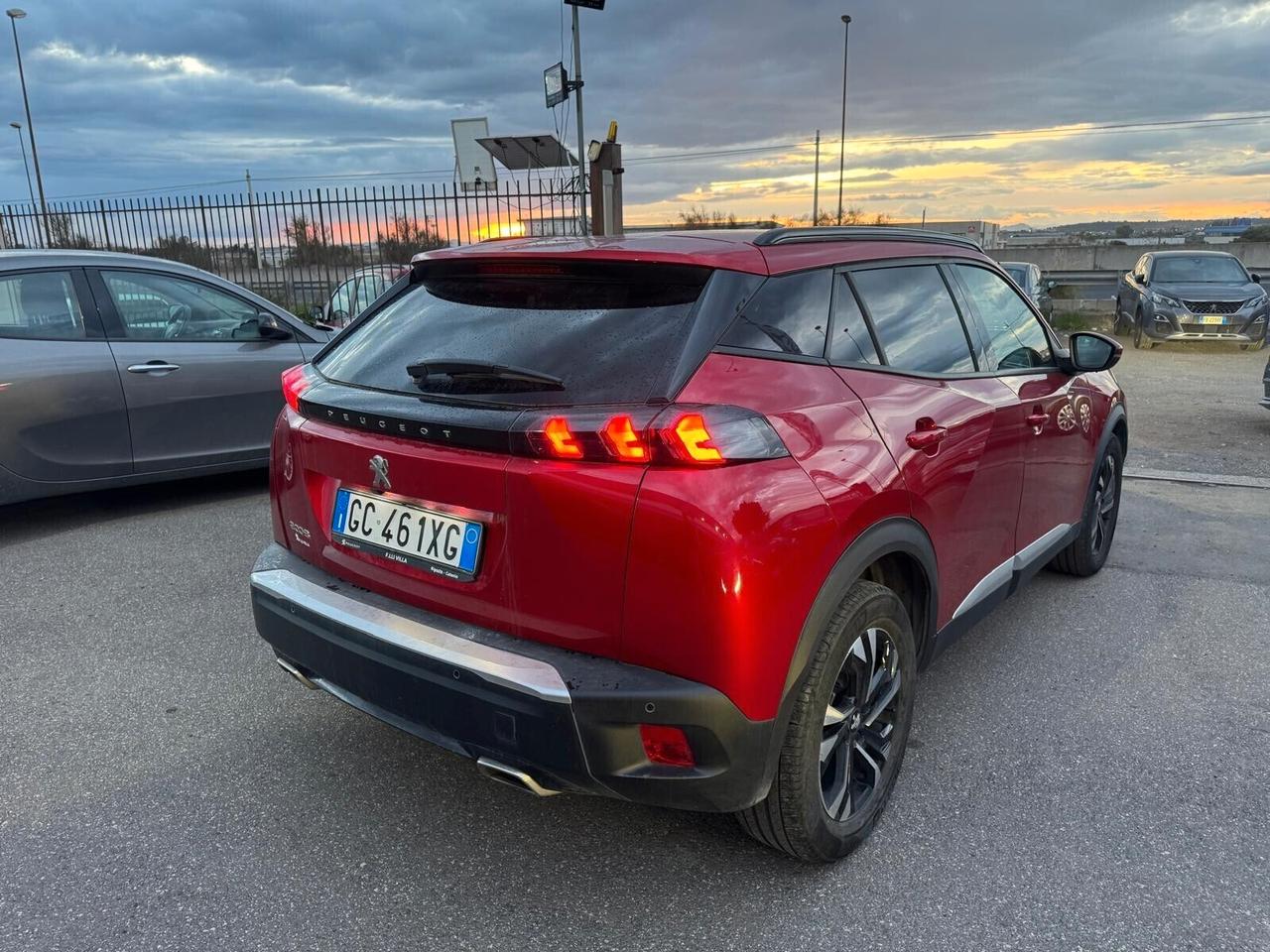 Peugeot 2008 PureTech 130 S&S EAT8 Allure 2021