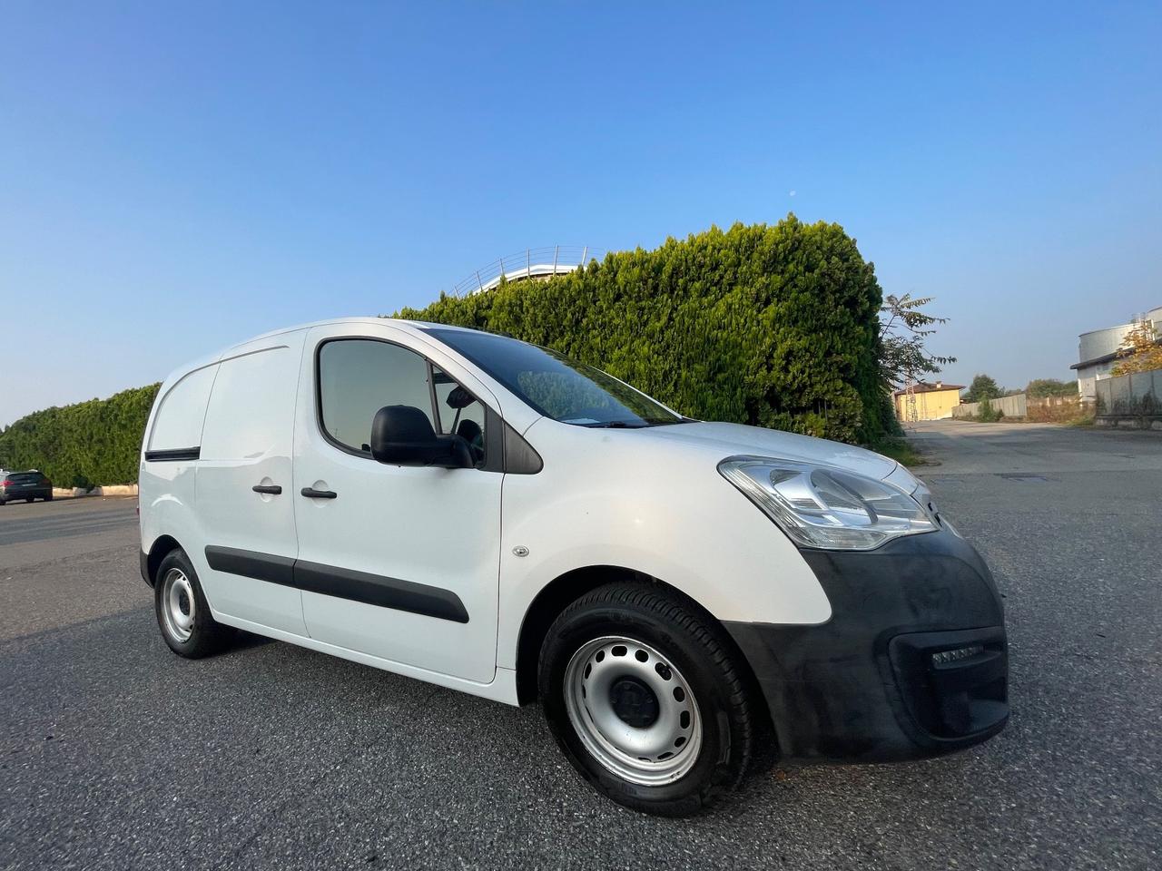 Peugeot Partner BlueHDi 75 L1 Furgone Pro