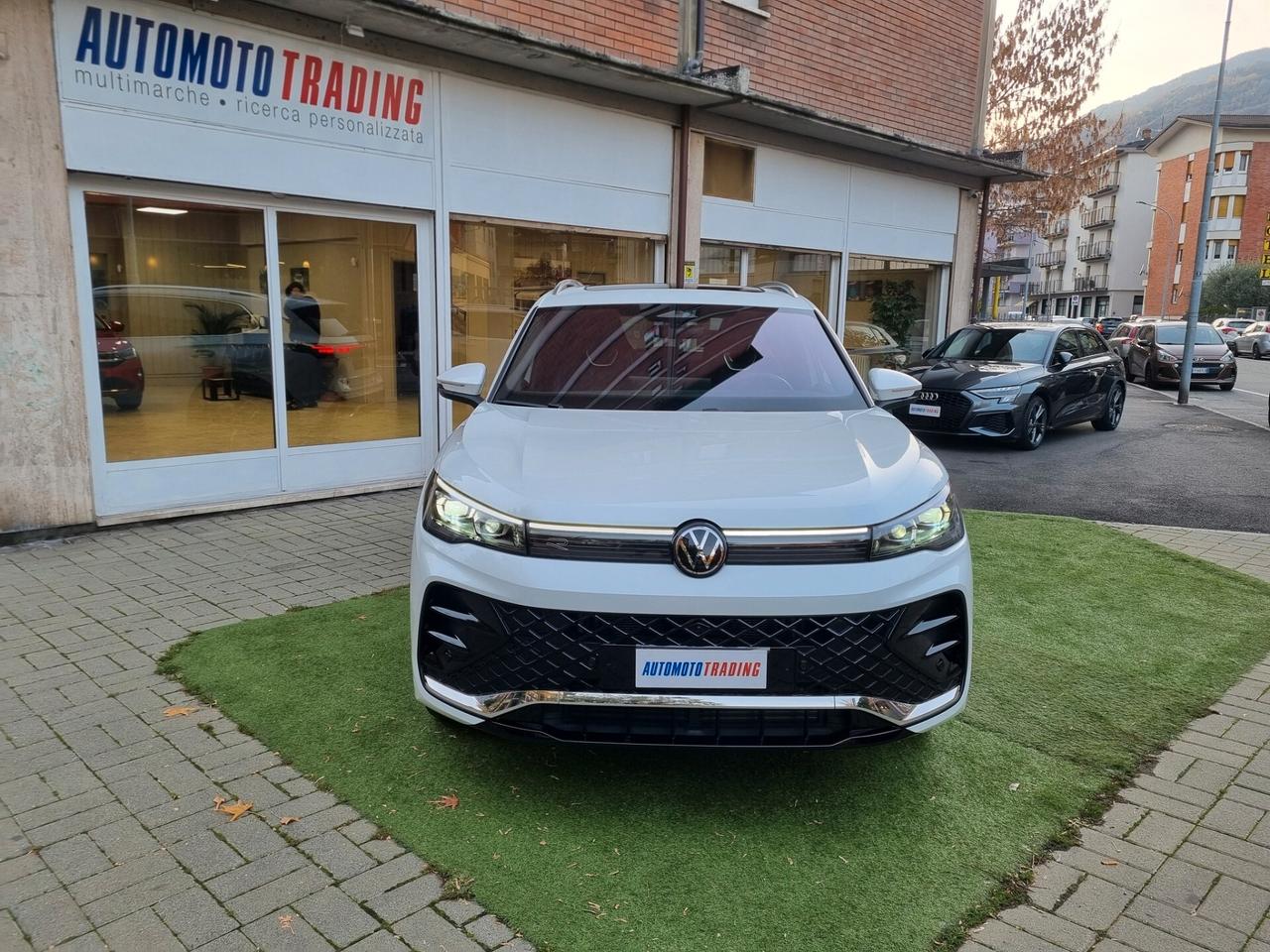 Volkswagen Tiguan 2.0 TDI 193 CV DSG 4MOTION R-Line Plus