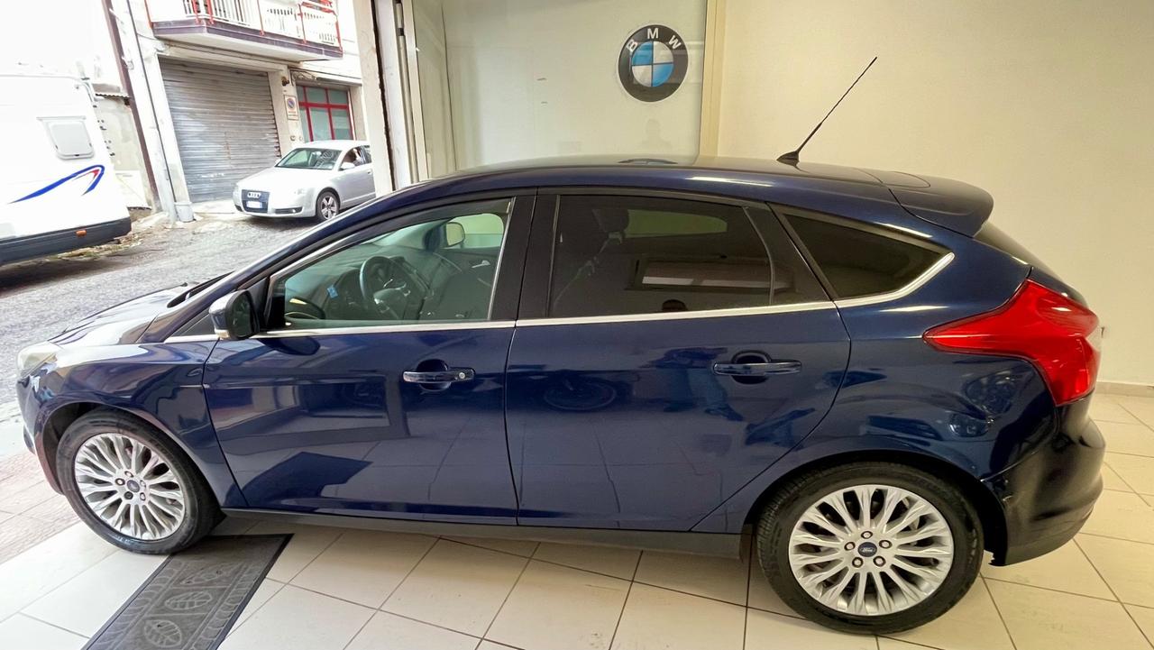 Ford Focus 1.6 TDCi (110CV) 5p. Tit. DPF
