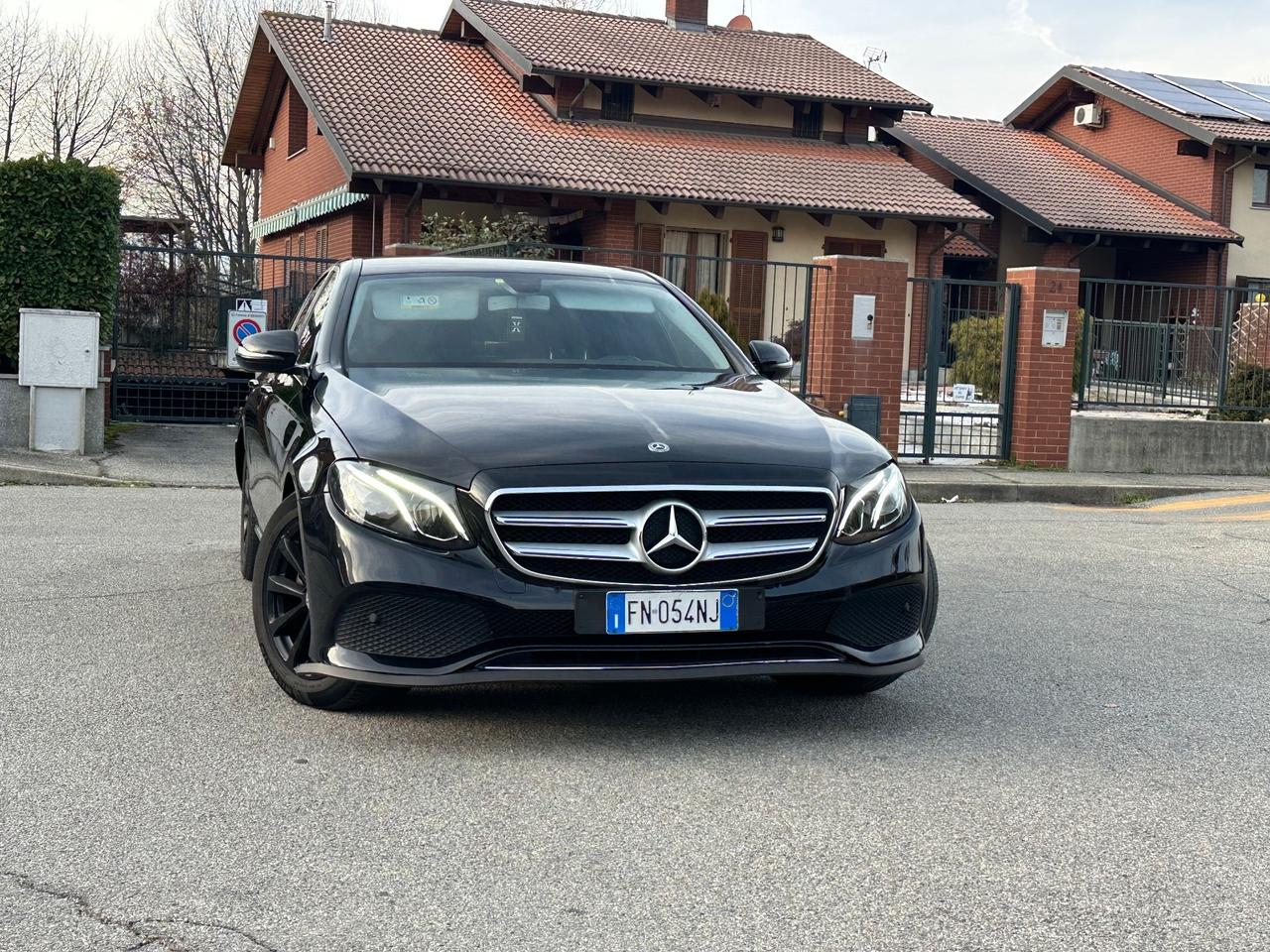 Mercedes-benz E 220 200 d Auto Premium Plus