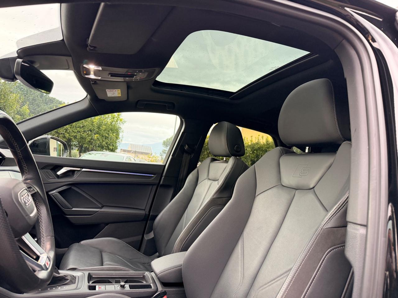 Audi Q3 SPB 45 TFSI e S tronic S Line Tetto Pan Plagin