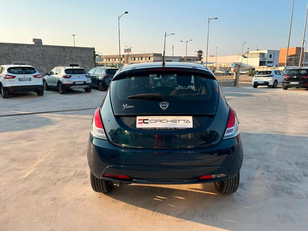 Lancia Ypsilon 1.3 mjt Silver s&s 95cv