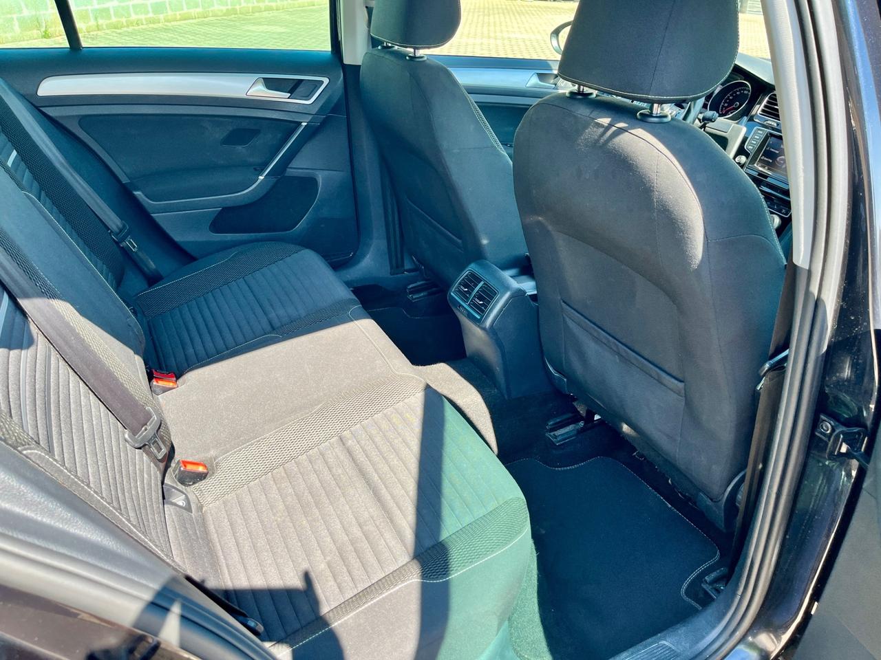 Volkswagen Golf VII 1.6 TDI 5p. Highline CUP edition