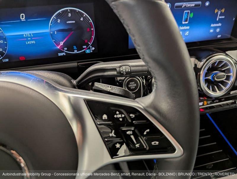 Mercedes-Benz GLA 200 D 4MATIC PROGRESSIVE ADVANCED AUTOMATIC