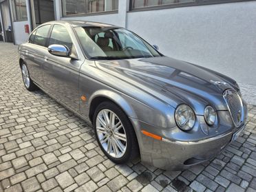 Jaguar S-Type 2.7 diesel V6 Executive- cambio auto