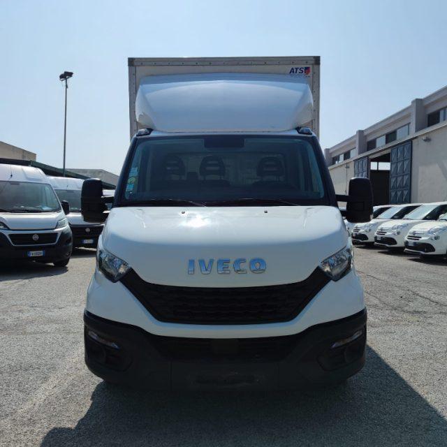 IVECO DAILY 35C16 BOX CON SPONDA POSTERIORE CARICATRICE