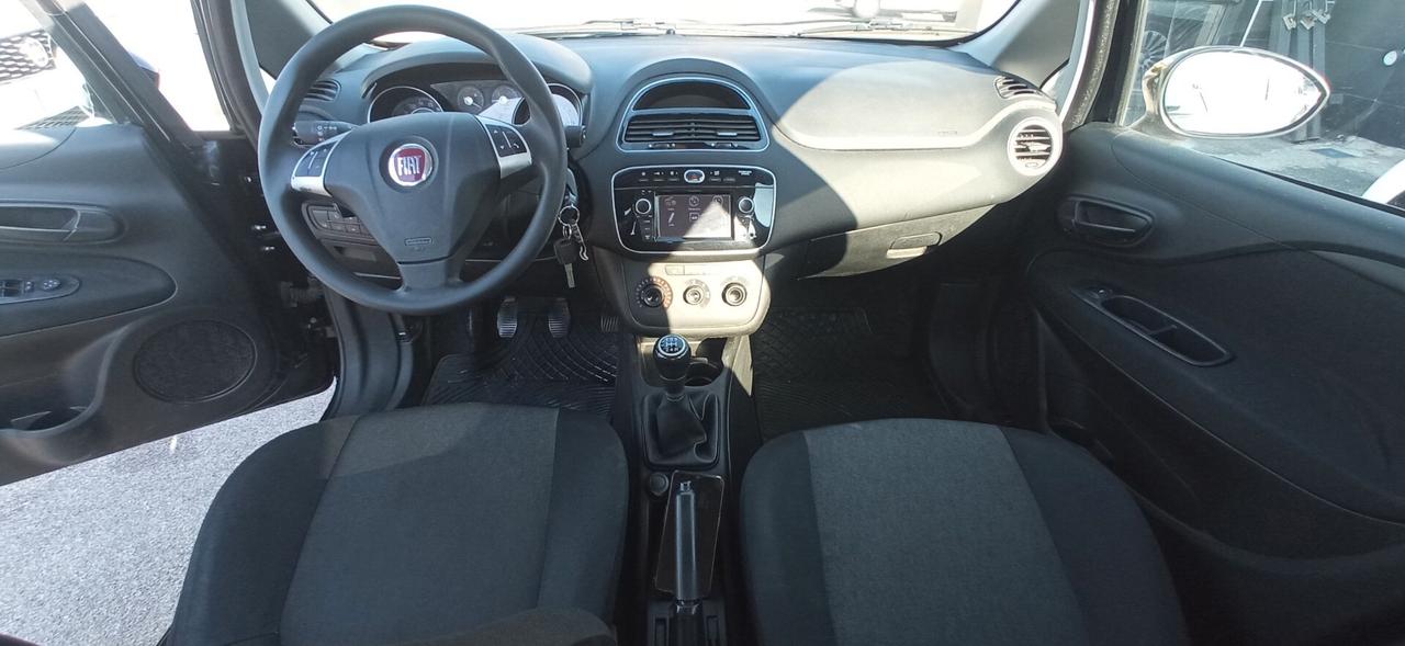 Fiat Punto 2017 MJT EURO 6 1 PROPRIETARIO