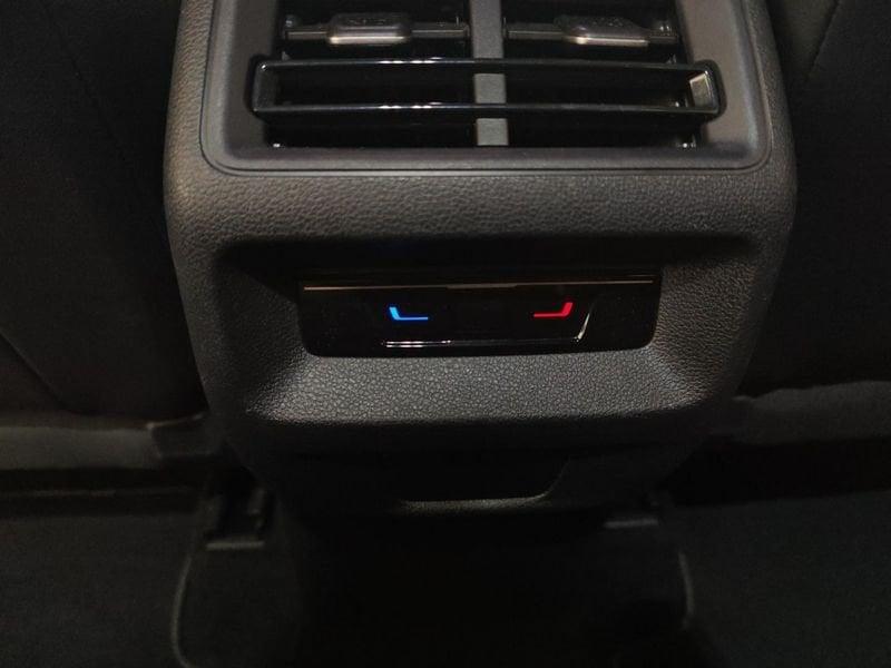 Volkswagen Tiguan 2.0 TDI 150 CV DSG R-Line