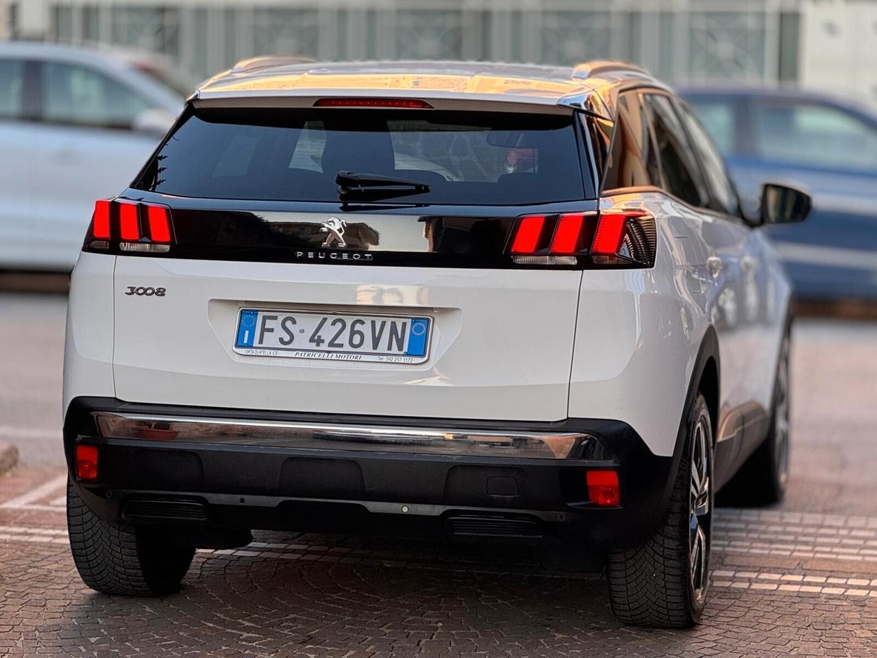 Peugeot 3008 BlueHDi 130 S&S Allure