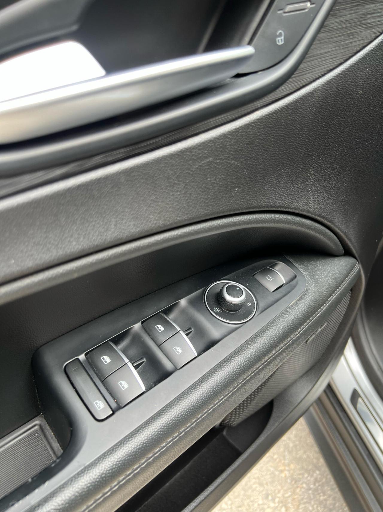 Alfa Romeo Stelvio ALFA ROMEO STELVIO 2.2 Turbodiesel 180 CV