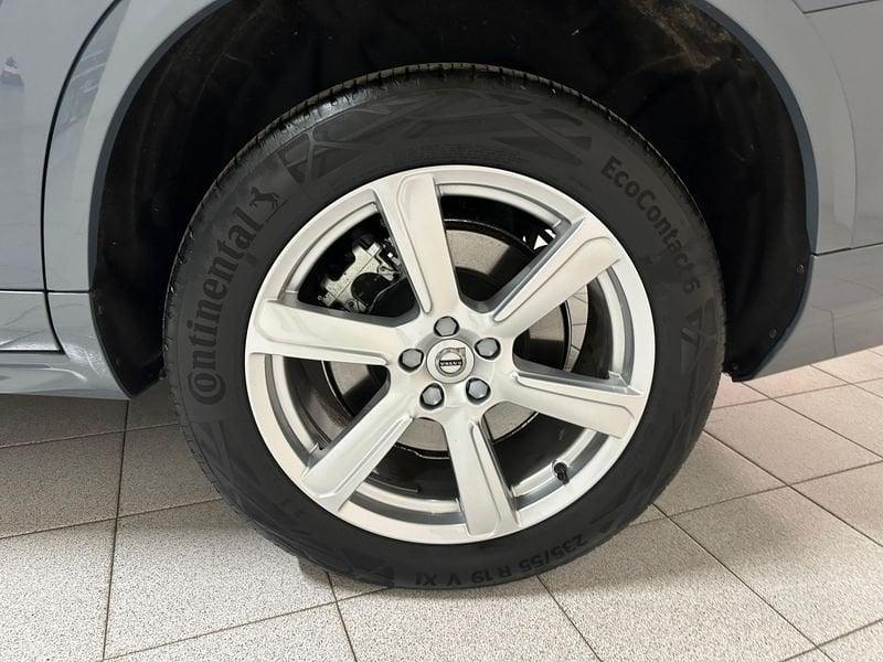 Volvo XC90 XC90 B5 (d) AWD aut. 7 POSTI | IVA ESPOSTA