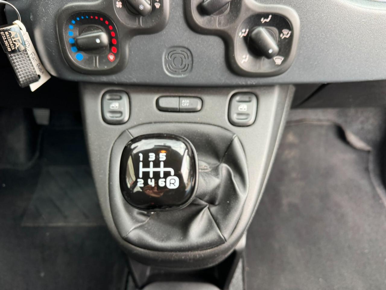 Panda 1.0 GPL Hybrid City Life 19.000 KM