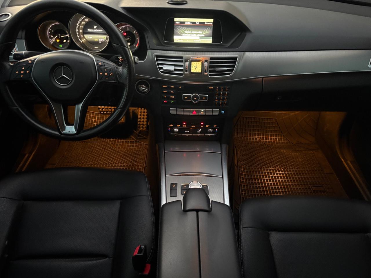 Mercedes-benz E 200 BlueTEC Automatic Premium