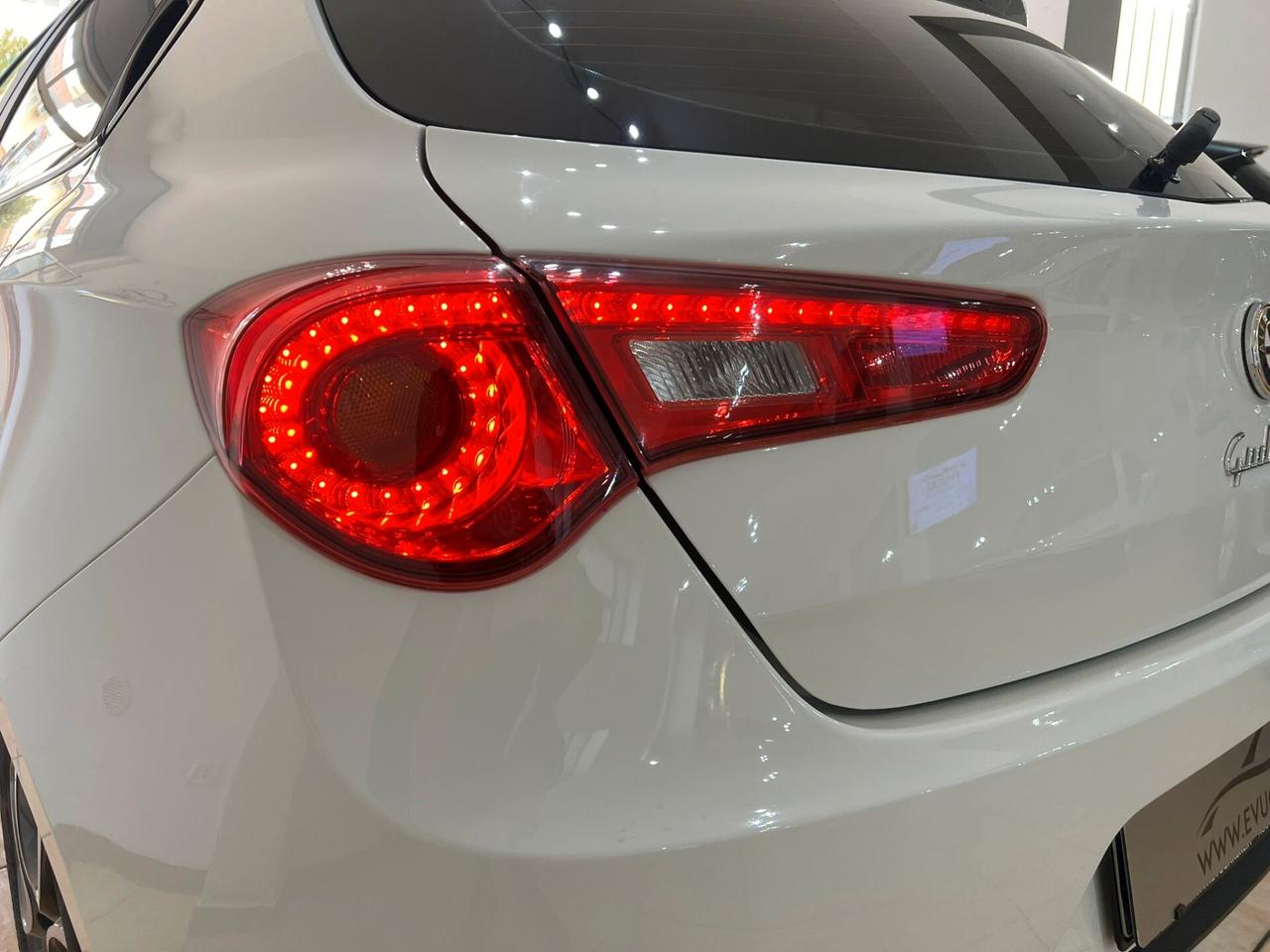 Alfa Romeo Giulietta 2.0 JTDm-2 170 CV Distinctive