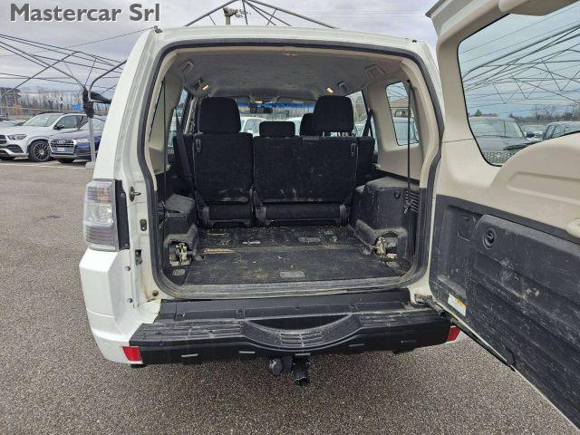 MITSUBISHI Pajero Pajero IV 2007 3.2 cr Instyle 5p auto - FD474XX