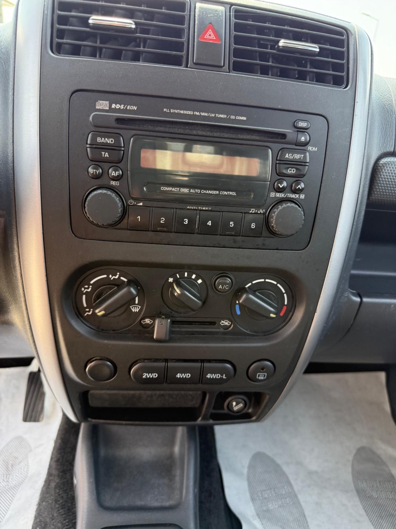 Suzuki Jimny 1.5 DDiS cat 4WD JLX Più