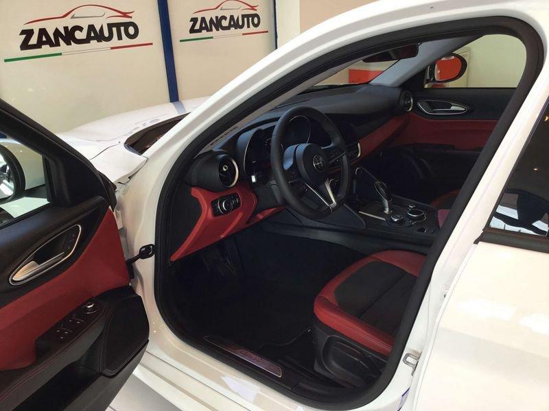 Alfa Romeo Giulia 2.2 Turbo Diesel 180 CV AT8 Super MY16
