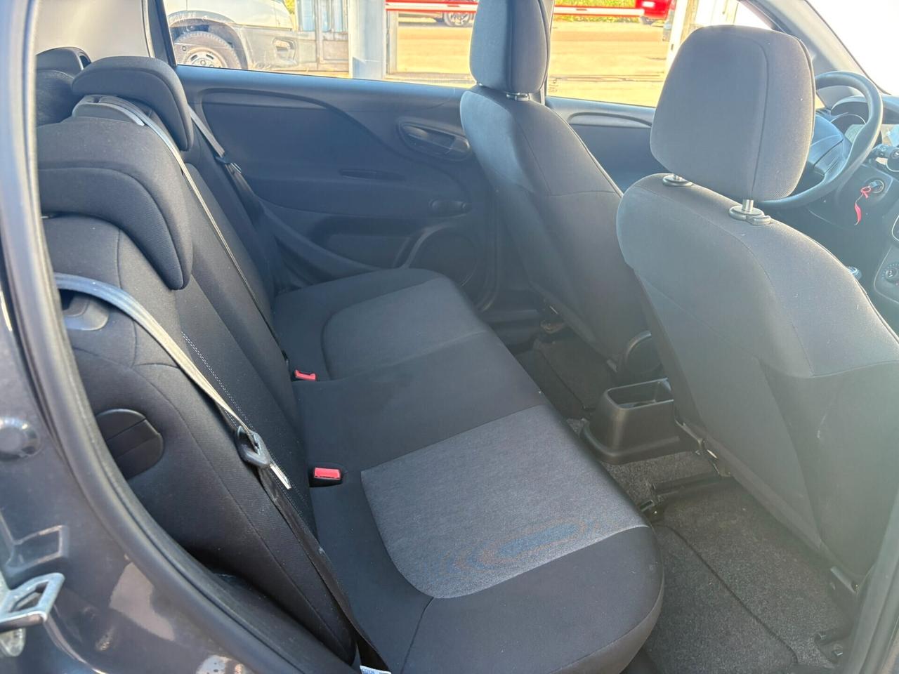 Fiat Punto 1.2 8V 5 porte Lounge