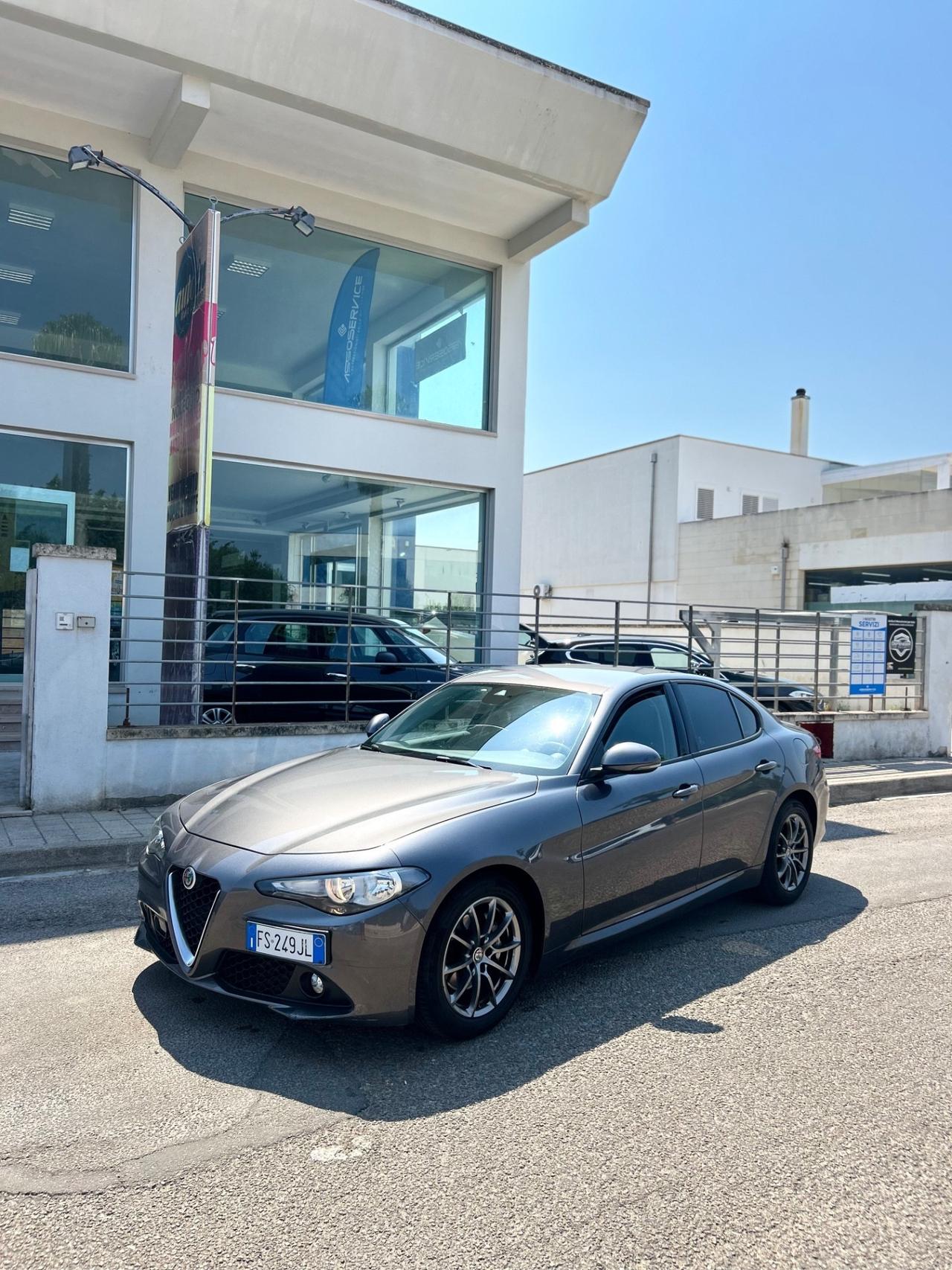 Alfa Romeo Giulia 2.2 Turbodiesel 180 CV Super