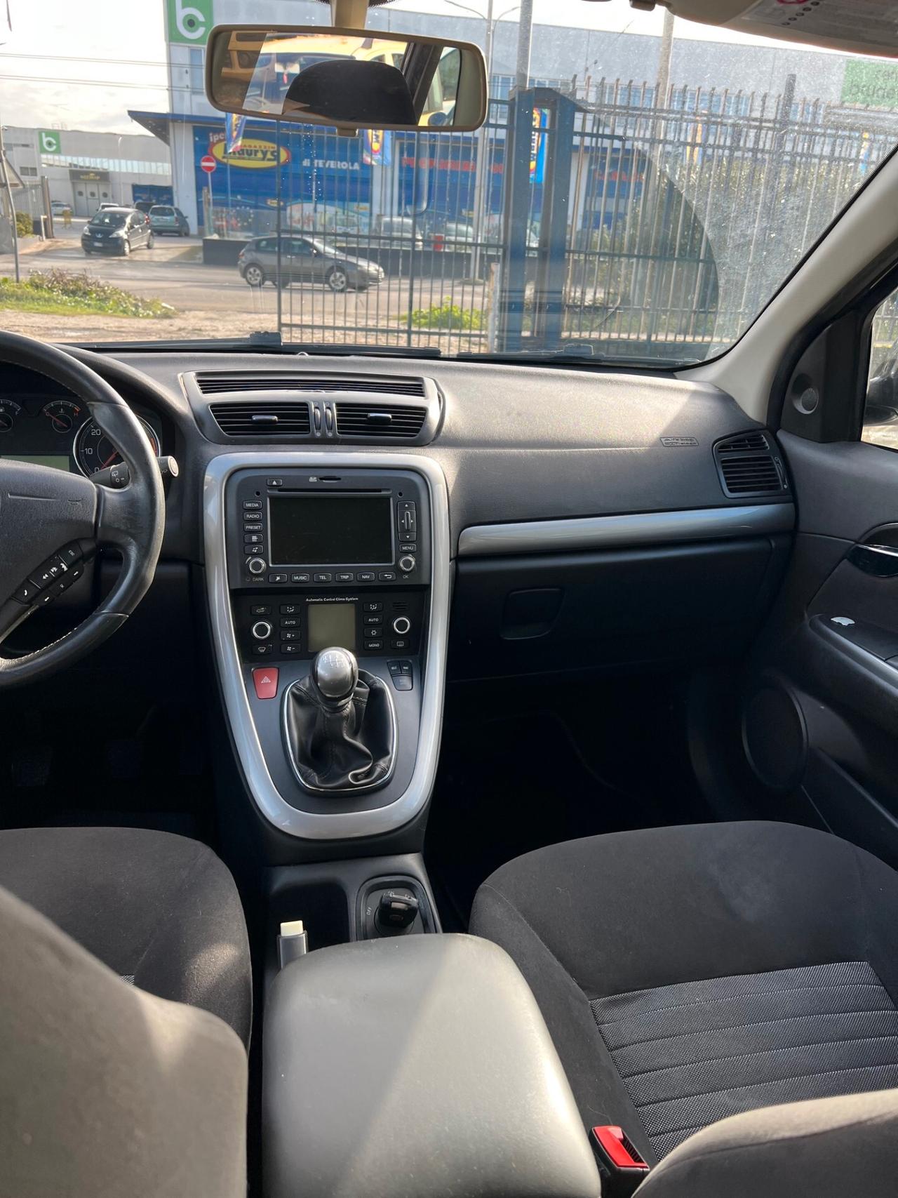 Fiat Croma 1.9 Multijet 16V Must