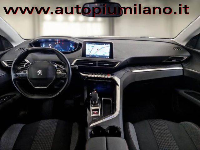 PEUGEOT 5008 BlueHDi 130 S&S EAT8 Active Business