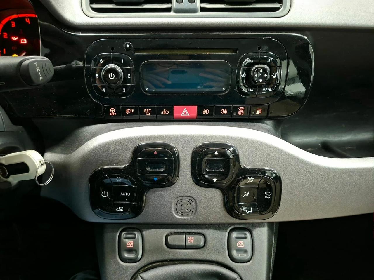 Fiat Panda 0.9 t.air t. 85cv natural power Lounge 2013