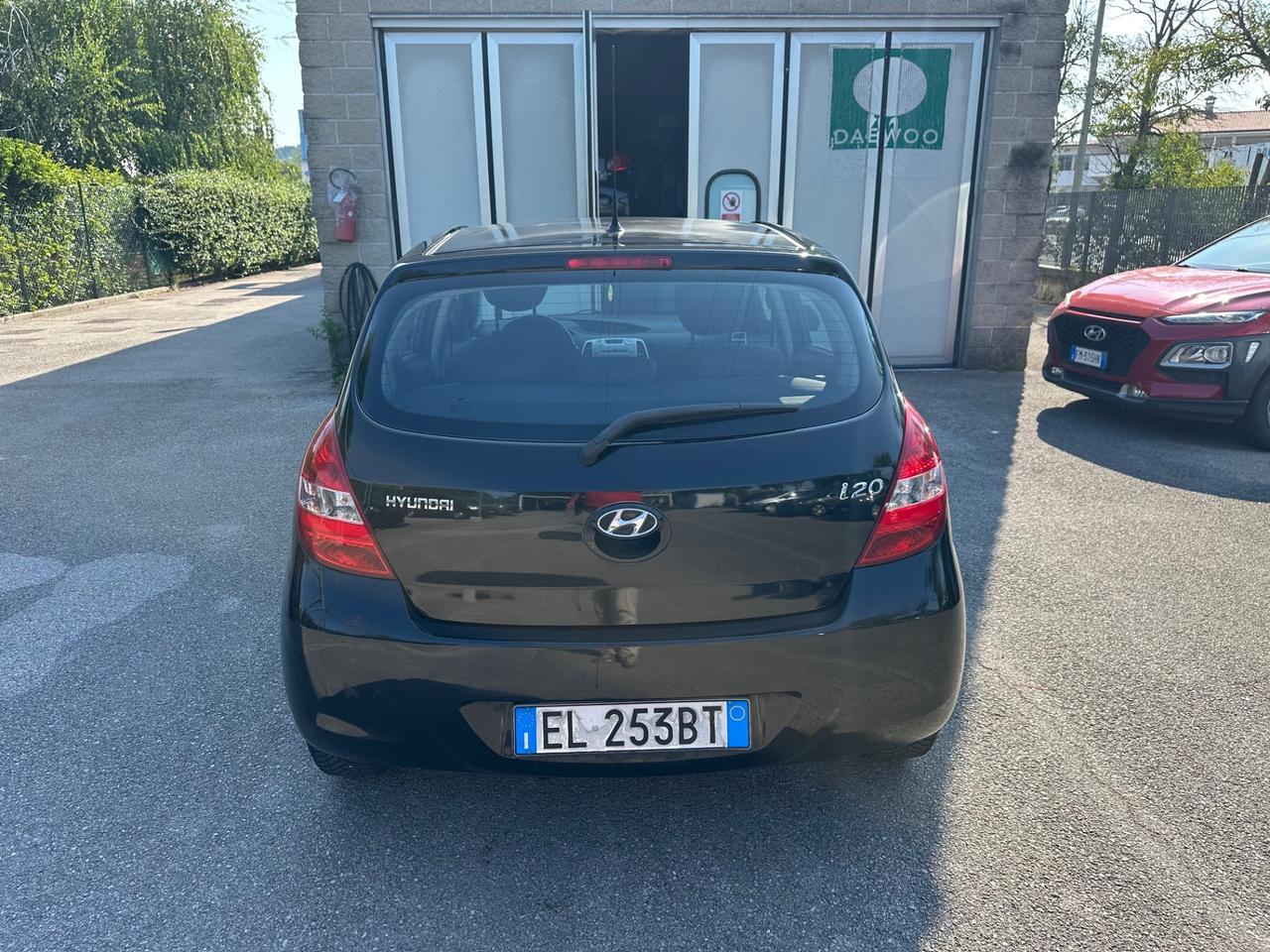 Hyundai i20 1.2 5p. Comfort - 2011 - Neopatentati