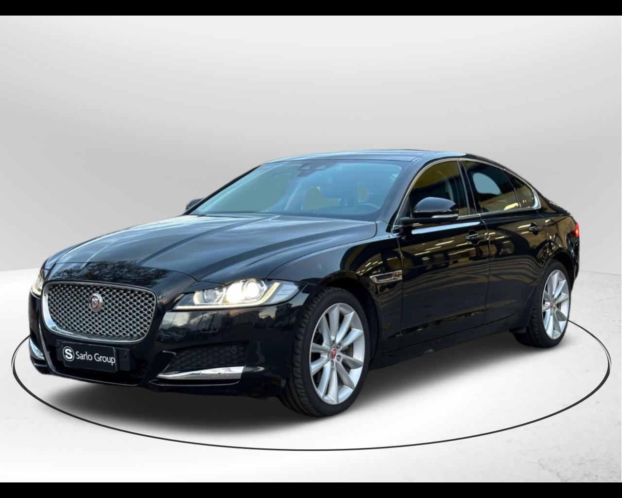 JAGUAR XF 2ª serie (X260) XF 2.0 D 180 CV aut. Prestige