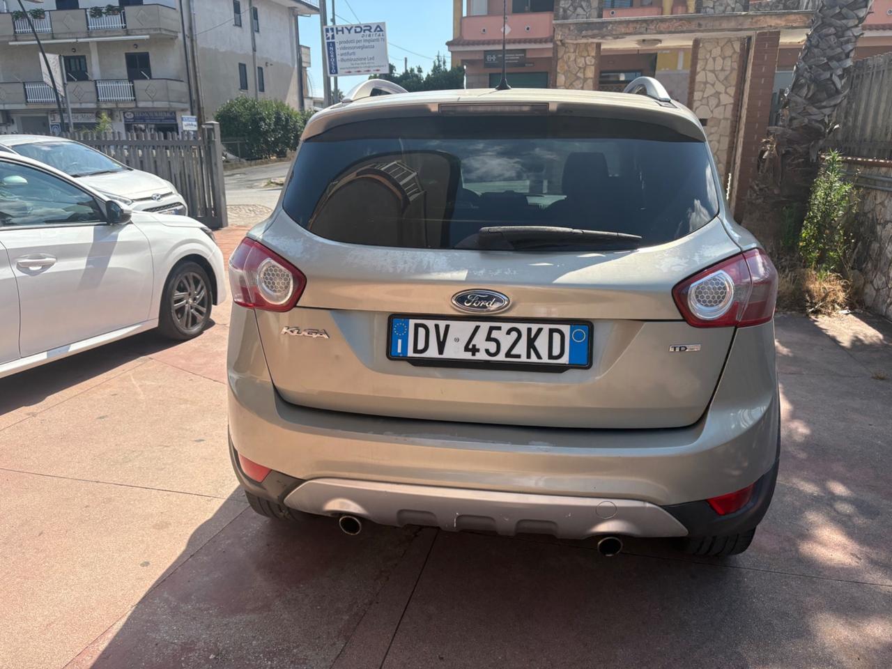 Ford Kuga Bella