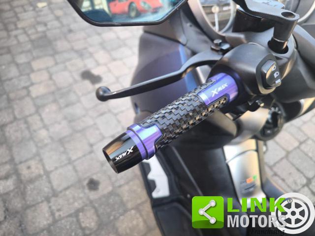 YAMAHA X-MAX 300 s