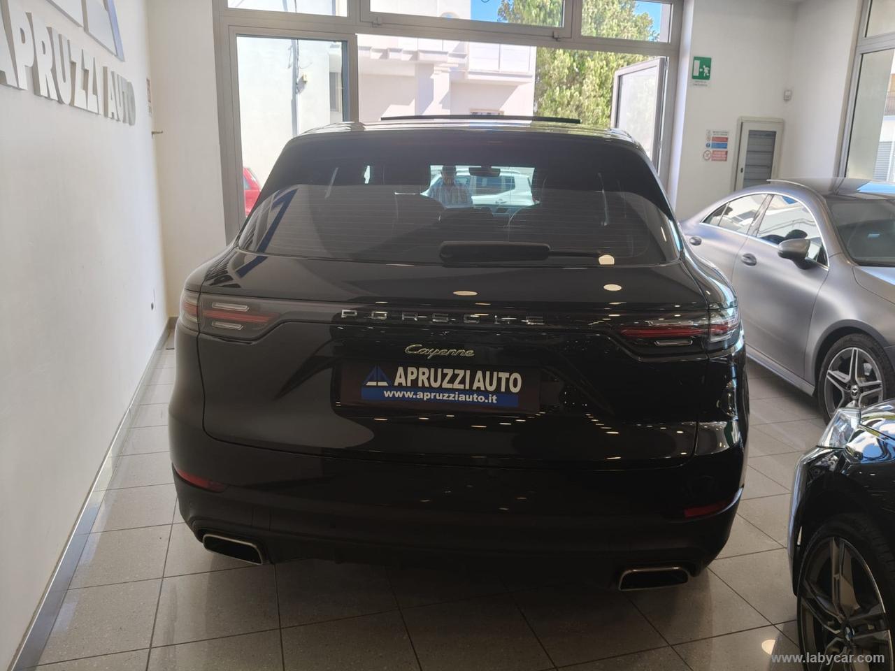 PORSCHE Cayenne 3.0 V6 E-Hybrid
