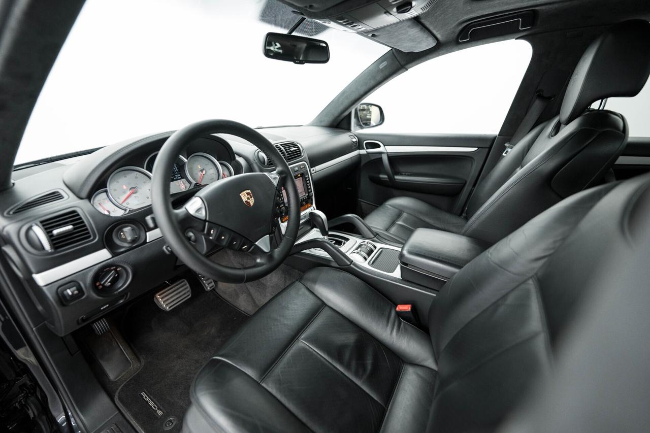 Porsche Cayenne 4.5 cat Turbo S