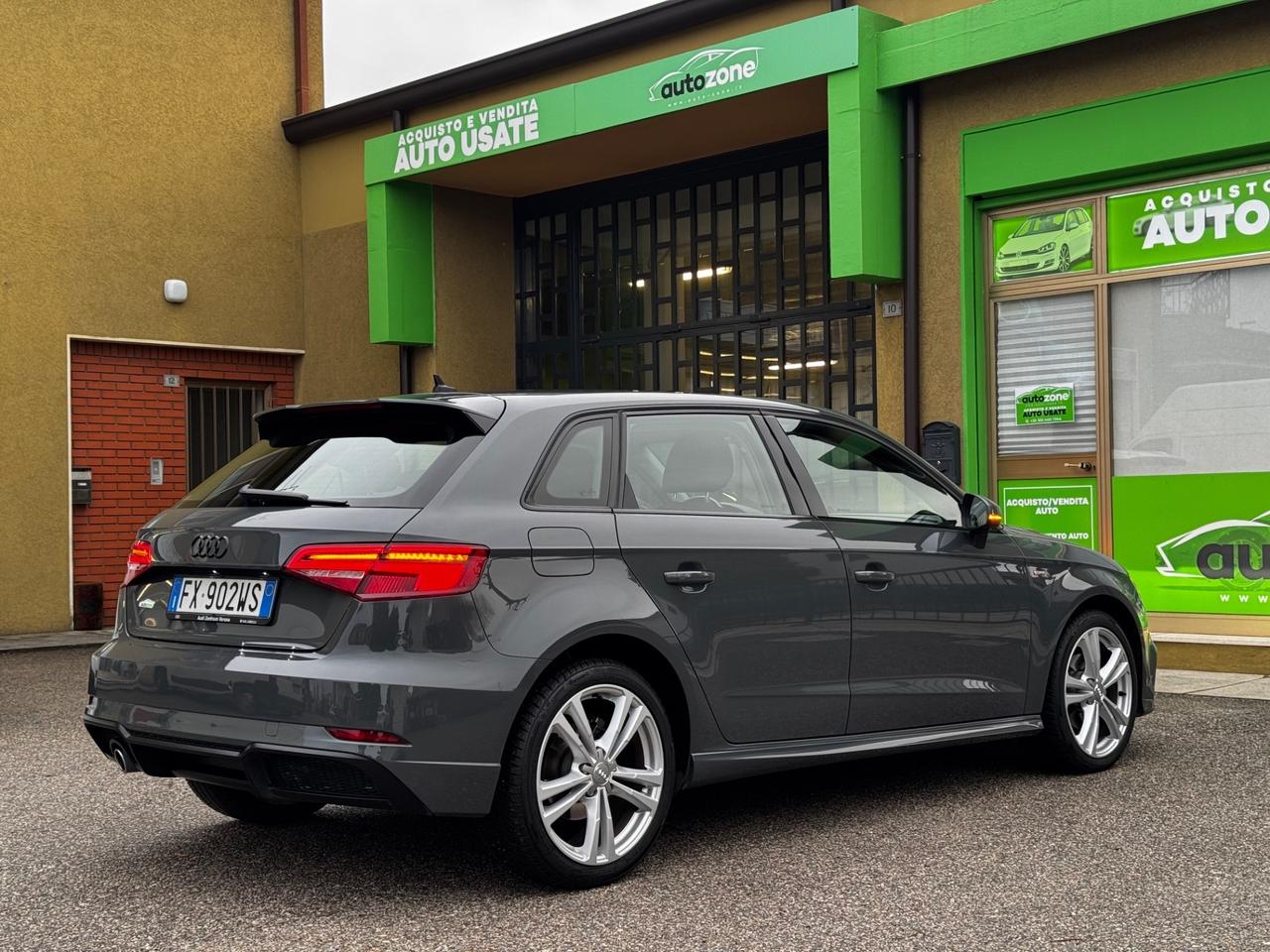 Audi A3 1.6 116CV SPB TDI S tronic S-LINE