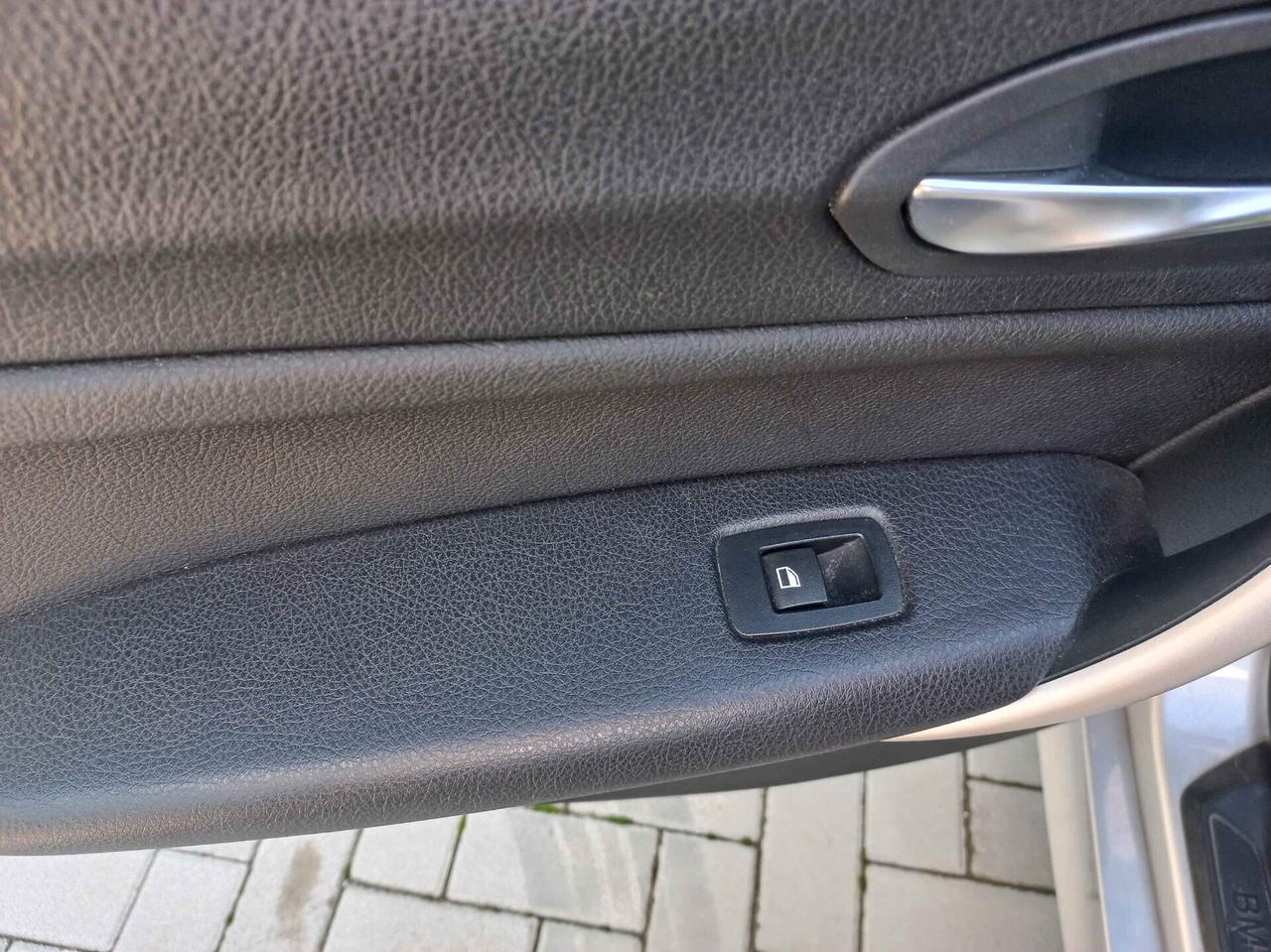 Bmw 118 118d 5p. Business