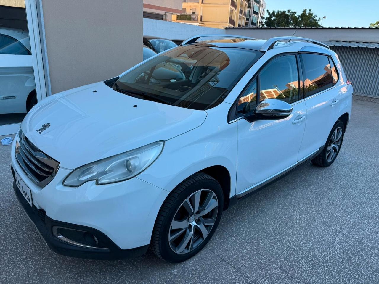 Peugeot 2008 1.6 Diesel Tetto panoramico