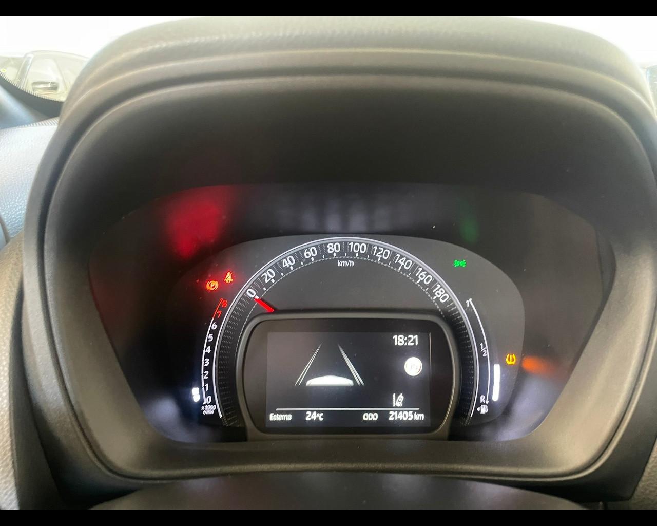 TOYOTA Aygo X - Aygo X 1.0 VVT-i 72 CV 5 porte Trend