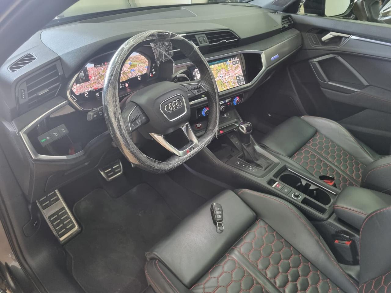 Audi RS Q3 SPB quattro S tronic