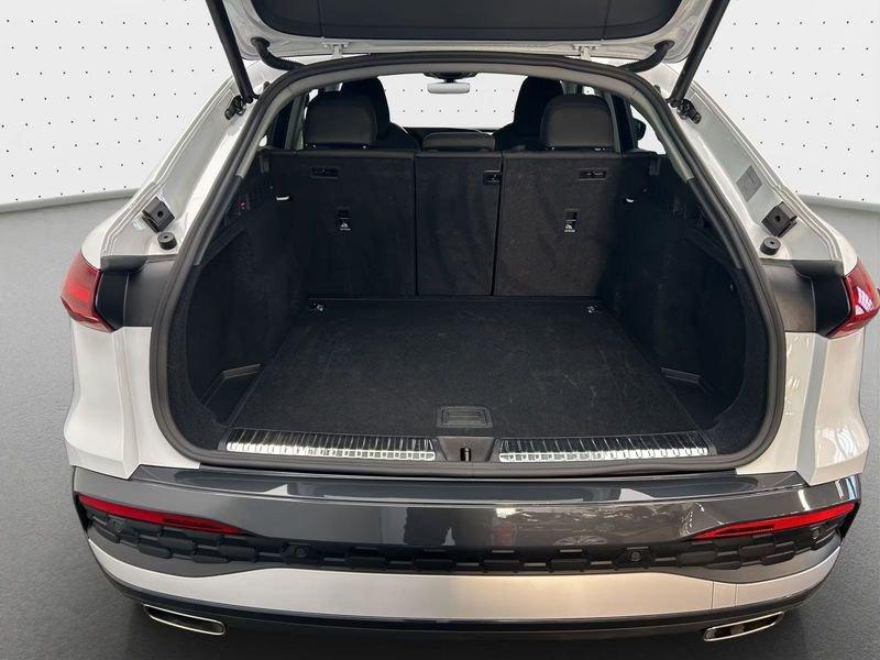 Audi Q5 Sportback TFSI 150kW quattro S tronic Business Advanced LED MATRIX CAMERA