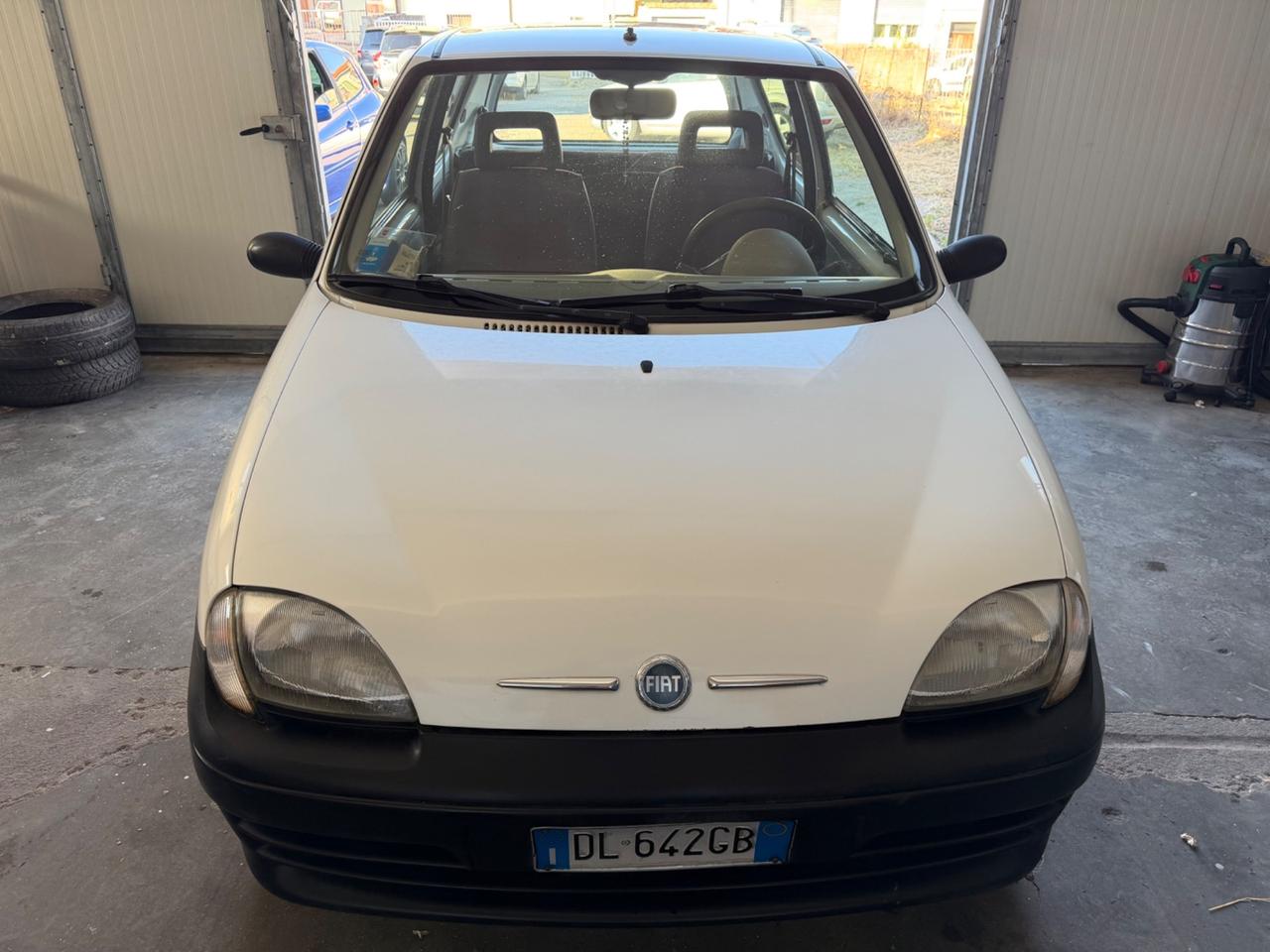 Fiat 600 1.1 benzina tenuta molto bene