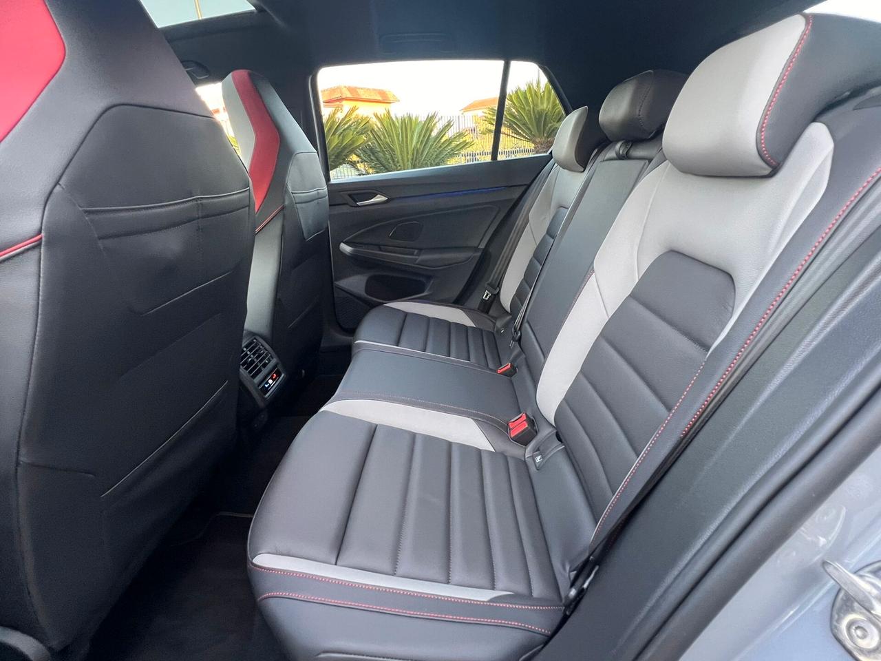 VW Golf GTI 265cv acc€16.625noleggio con riscatto noscoring