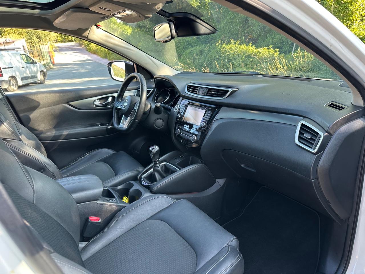 Nissan Qashqai 1.6 dCi 2WD Tekna+