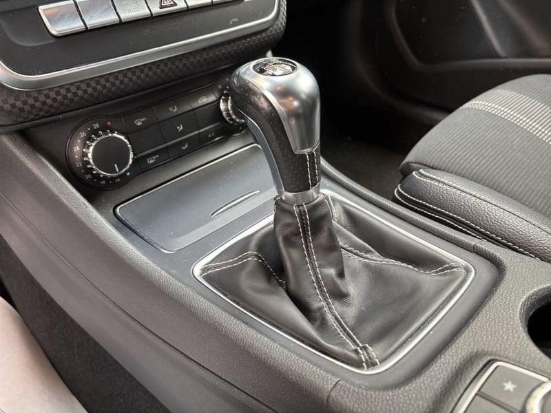 Mercedes-Benz Classe A A 180 D SPORT MY16