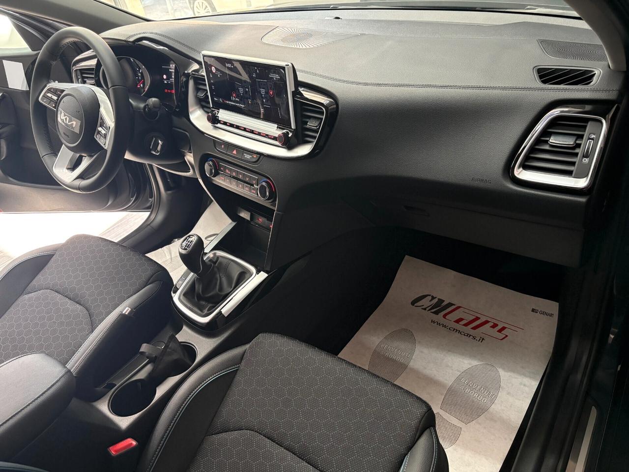 Kia XCeed 1.0 T-GDI GPL di SERIE Business 115cv ITALIANA Km0