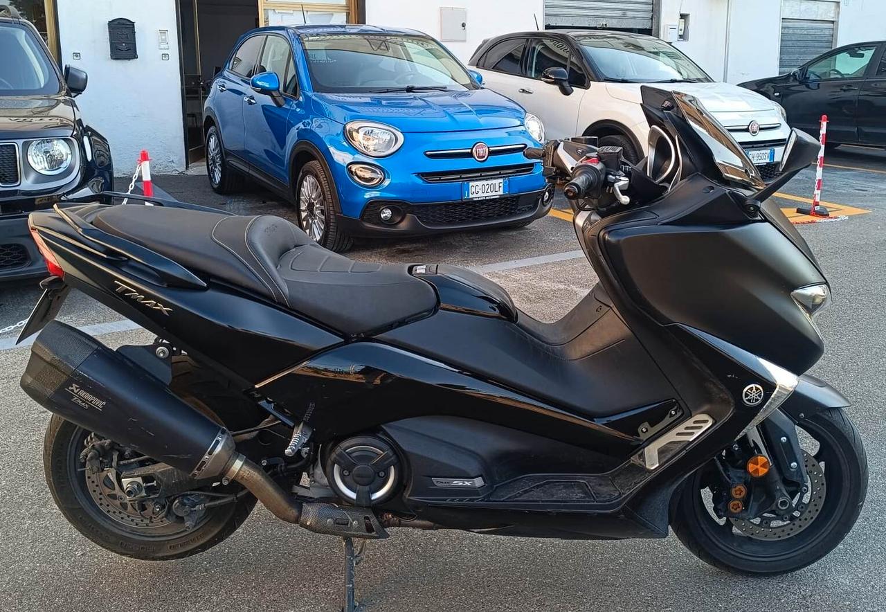Yamaha TMAX 530
