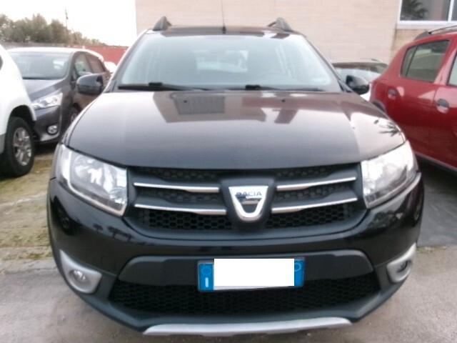 Dacia Sandero 0.9 TCe 12V 90CV Start&Stop SS Lauréate Family