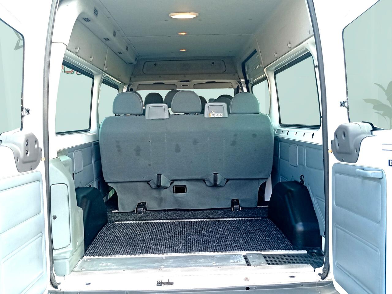 FORD TRANSIT TOURNEO/BUS 9 posti climatizzato