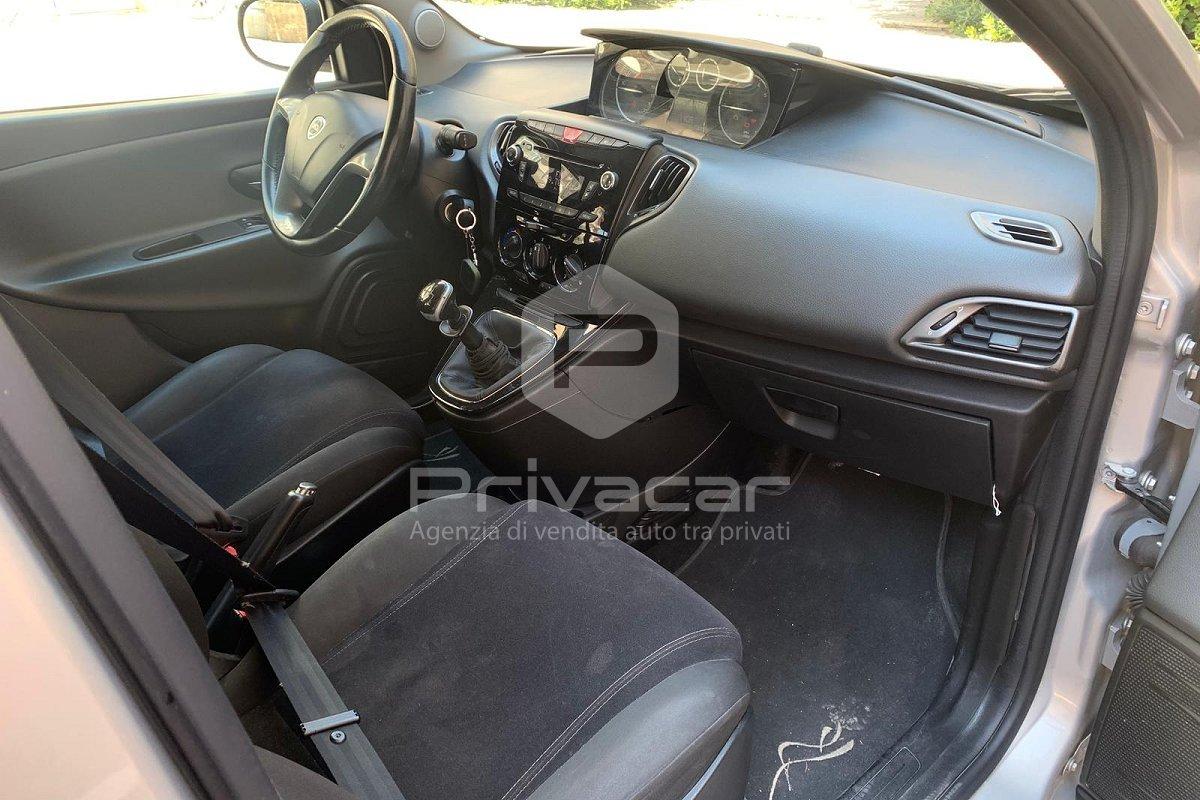 LANCIA Ypsilon 1.2 69 CV 5 porte S&S Gold